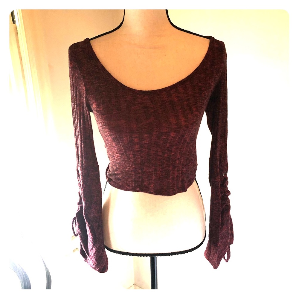 Gorgeous Fashion Nova Mid Drift Top